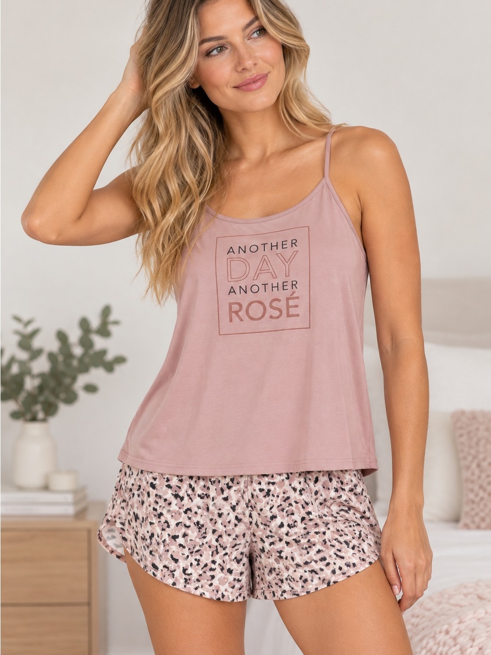 Danskin ’Another Rose’ pink leopard print tank and shorts pjs size medium